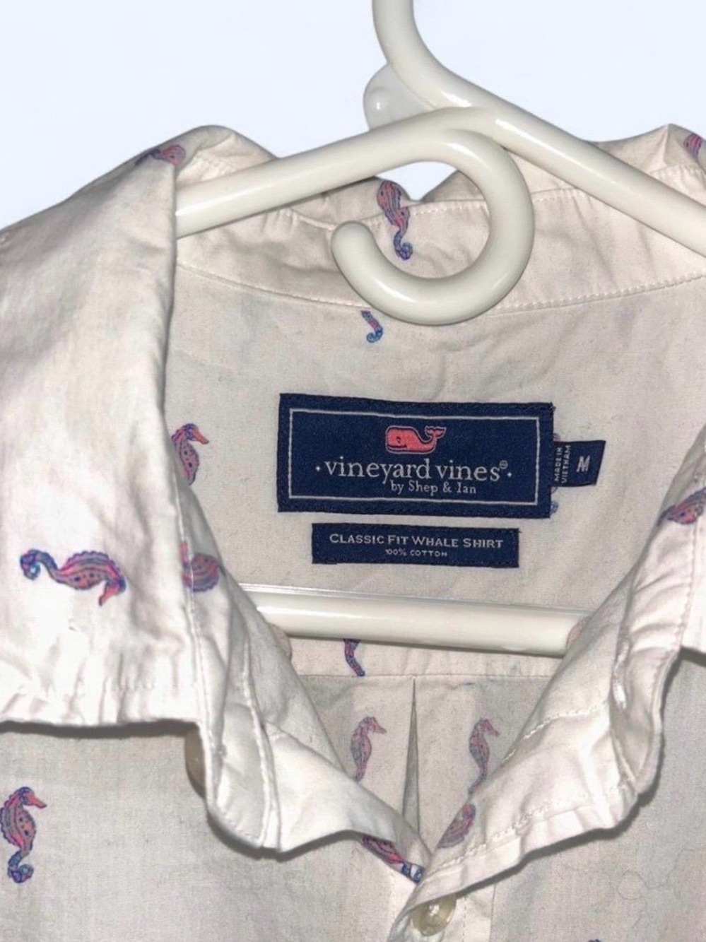 Vineyard Vines Short-Sleeve Button-Down with Purple Seahorse Print - Picture 4 of 4